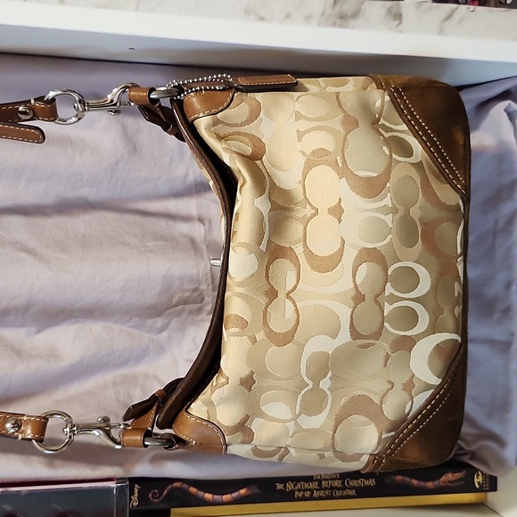 Coach Mini Soho - Picture 5 of 15